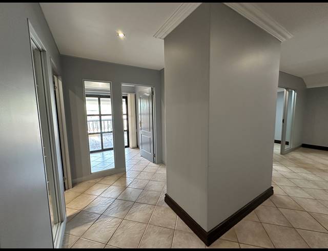 100M² OFFICE TO LET IN HIGHVELD BUSINESS PARK